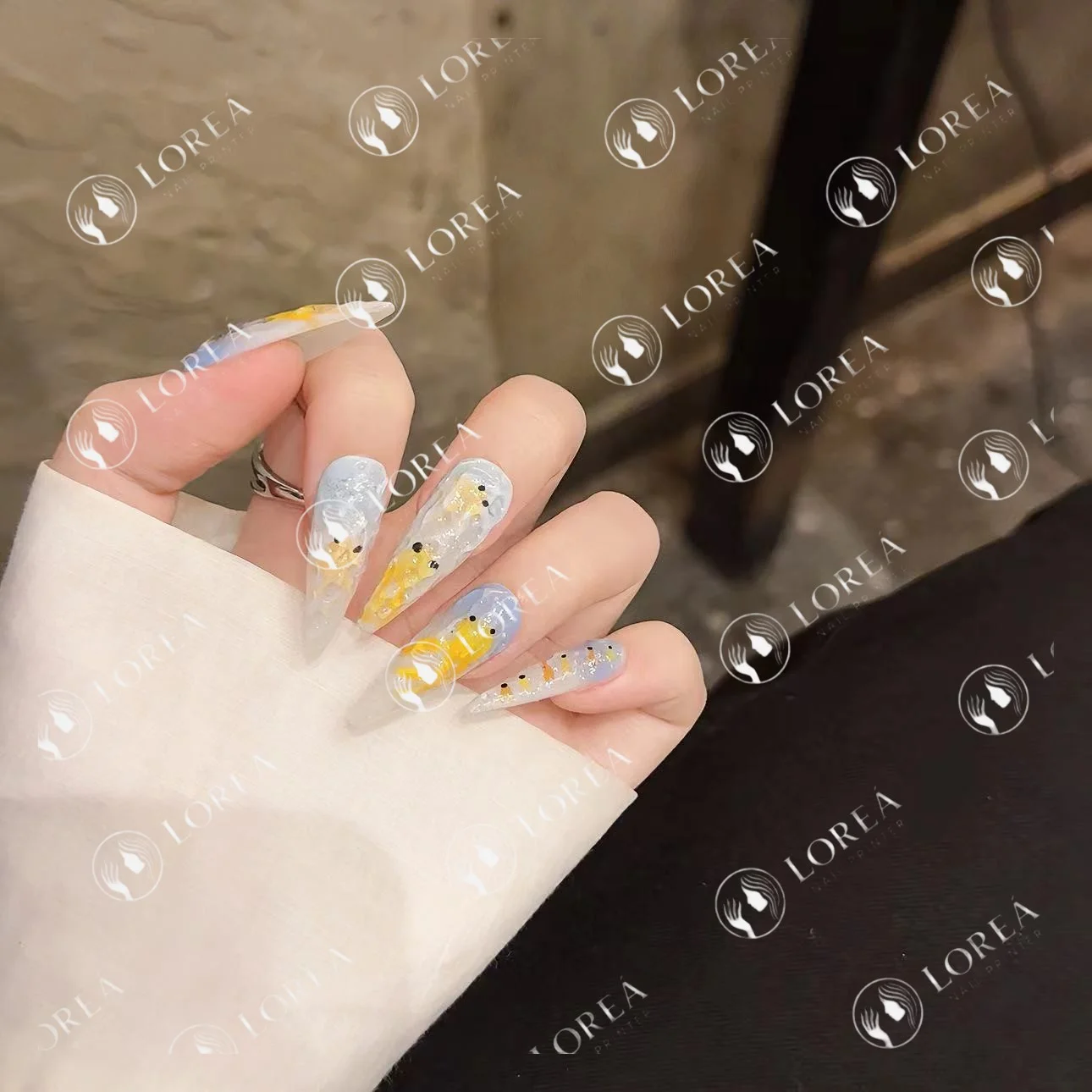 Su Temalı Renk Geçişli Stiletto El Yapımı Takma Tırnak Hover